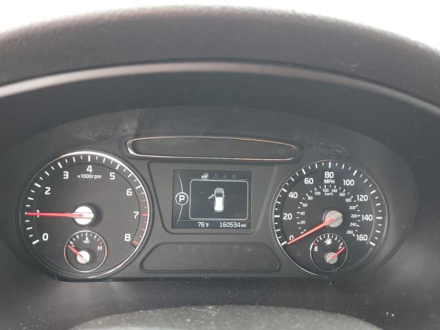Photo 9 from auction – 2016 KIA SORENTO LX with VIN 5XYPG4A38GG085300