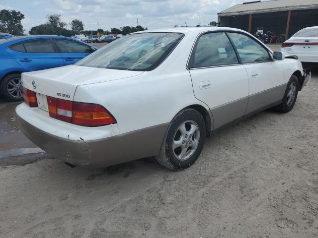 Photo 3 from auction – 1999 LEXUS ES 300 with VIN JT8BF28G1X0185267