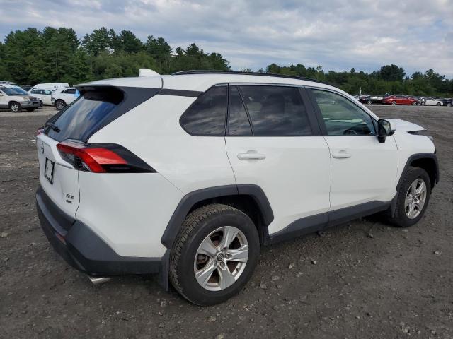 Photo 3 from auction – 2019 TOYOTA RAV4 XLE with VIN JTMP1RFV1KD014987