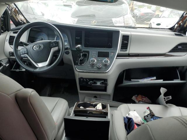 Photo 8 from auction – 2017 TOYOTA SIENNA XLE with VIN 5TDYZ3DC0HS810879