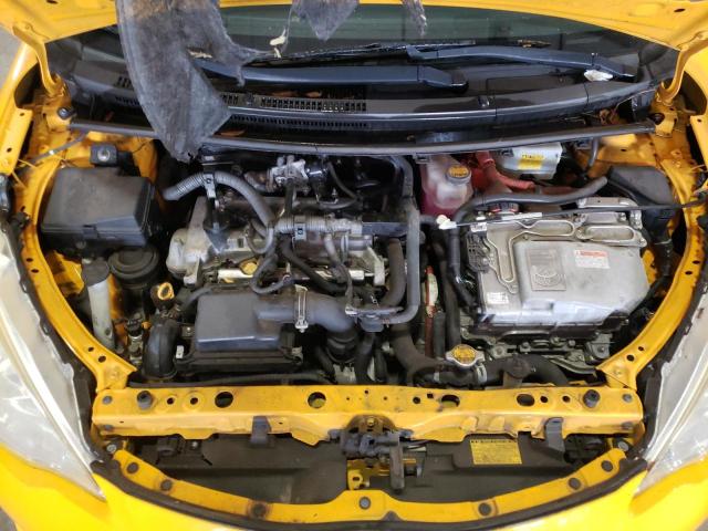 Photo 11 from auction – 2014 TOYOTA PRIUS C with VIN JTDKDTB35E1061335