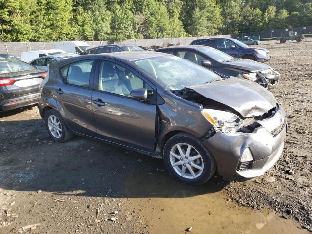 Photo 4 from auction – 2014 TOYOTA PRIUS C with VIN JTDKDTB35E1072223
