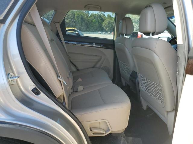 Photo 11 from auction – 2015 KIA SORENTO LX with VIN 5XYKT3A63FG575992