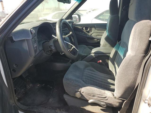 Photo 7 from auction – 2000 CHEVROLET BLAZER with VIN 1GNDT13W8Y2322858
