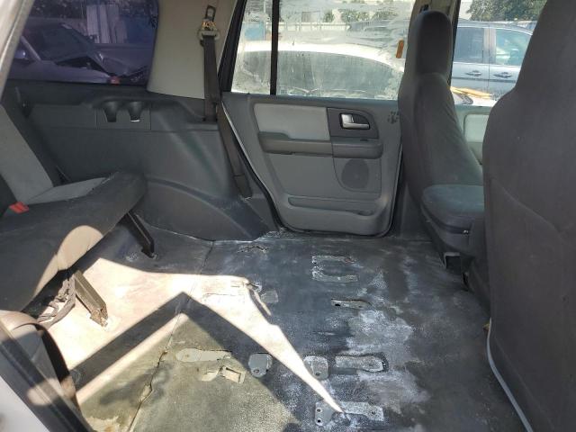 Photo 11 from auction – 2004 FORD EXPEDITION with VIN 1FMRU13W74LA15340