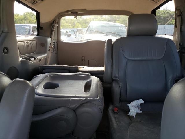Photo 10 from auction – 2005 TOYOTA SIENNA XLE with VIN 5TDBA22C85S044938