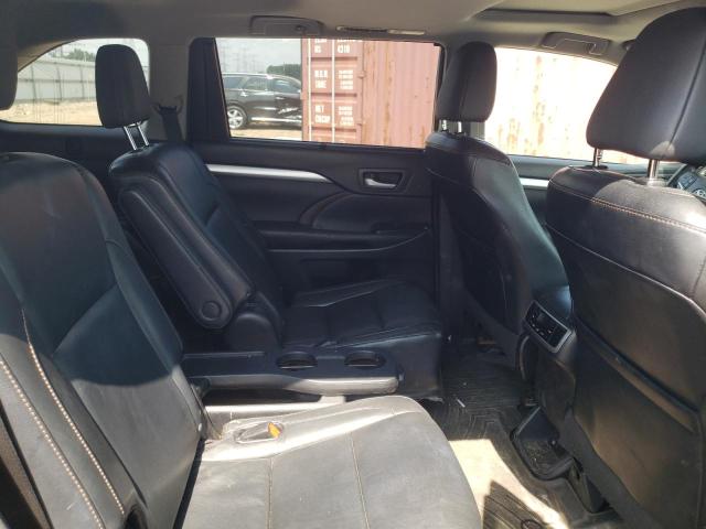 Photo 10 from auction – 2015 TOYOTA HIGHLANDER with VIN 5TDJKRFH8FS215258