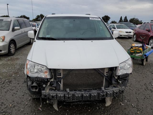 Photo 5 from auction – 2016 CHRYSLER TOWN & COU with VIN 2C4RC1BG9GR121530