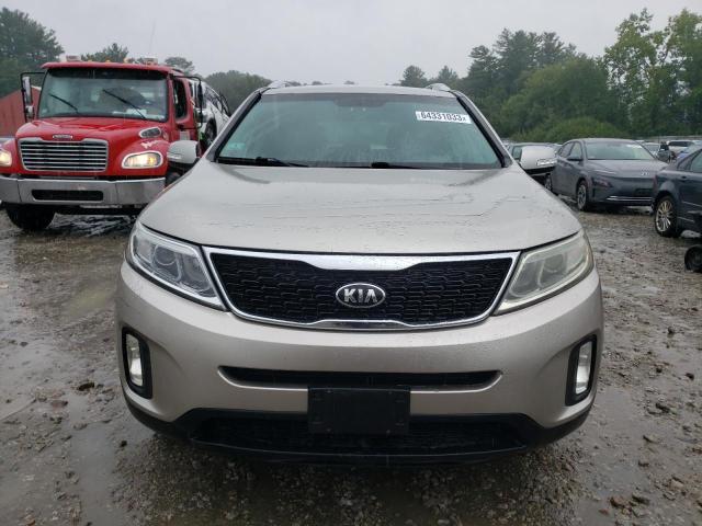 Photo 5 from auction – 2015 KIA SORENTO LX with VIN 5XYKTCA66FG654976