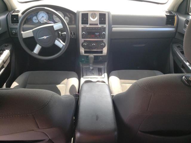 Photo 8 from auction – 2010 CHRYSLER 300 TOURIN with VIN 2C3CA4CD4AH178592