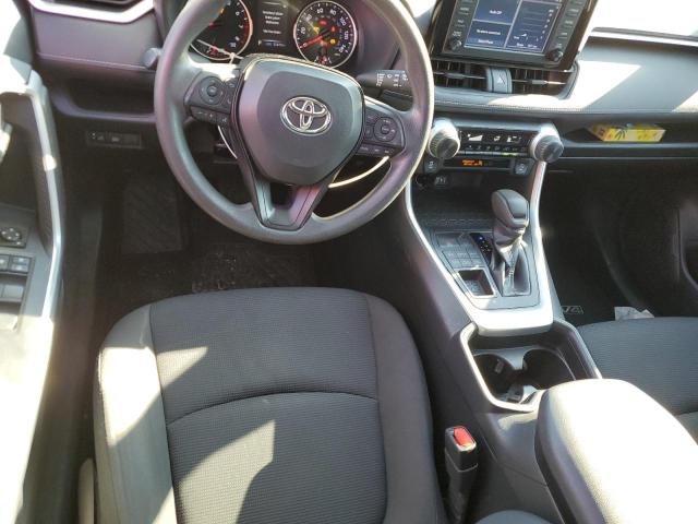 Photo 8 from auction – 2019 TOYOTA RAV4 LE with VIN JTMF1RFV3KD026571