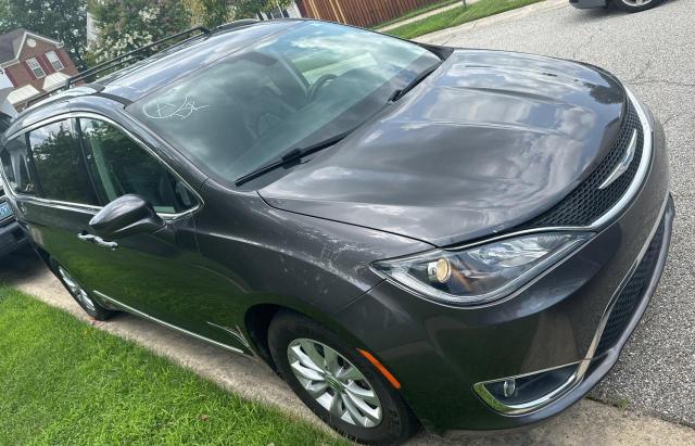 Фото 1 с аукциона – 2018 CHRYSLER PACIFICA T с VIN 2C4RC1BG2JR216924
