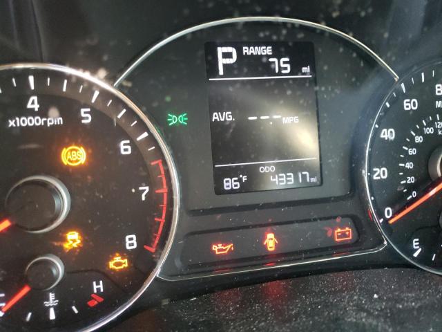 Photo 9 from auction – 2018 KIA FORTE LX with VIN 3KPFK4A73JE168702