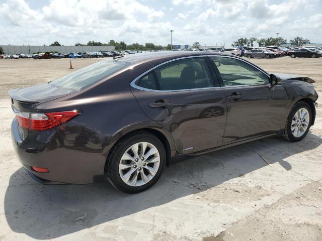 Photo 3 from auction – 2013 LEXUS ES 300H with VIN JTHBW1GG9D2029568