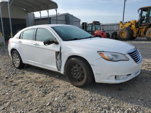 Photo 4 from auction – 2014 CHRYSLER 200 LX with VIN 1C3CCBAB6EN142576