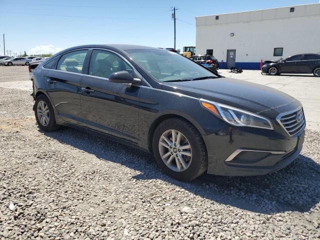 Photo 4 from auction – 2016 HYUNDAI SONATA SE with VIN 5NPE24AF9GH324703