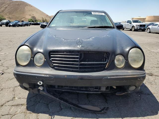 Photo 5 from auction – 2001 MERCEDES-BENZ E 320 with VIN WDBJF65J81B195406
