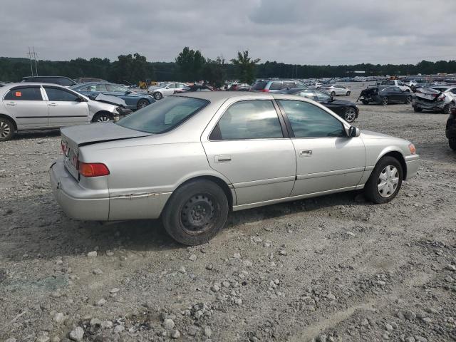 Photo 3 from auction – 2000 TOYOTA CAMRY CE with VIN 4T1BG22K0YU638294