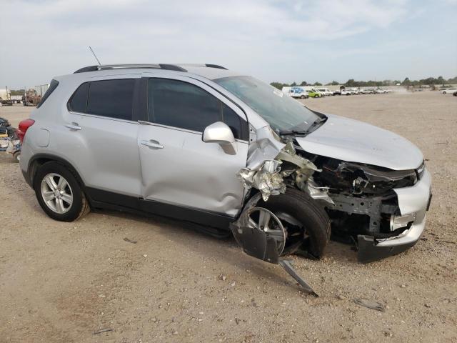 Photo 4 from auction – 2020 CHEVROLET TRAX 1LT with VIN 3GNCJLSB9LL310396