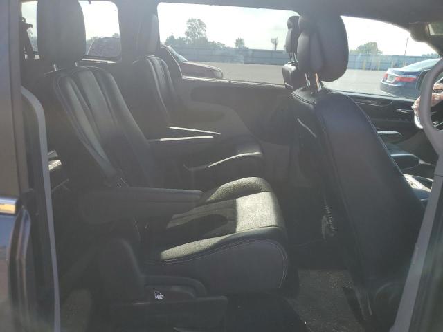 Photo 10 from auction – 2017 DODGE GRAND CARA with VIN 2C4RDGCG0HR605490