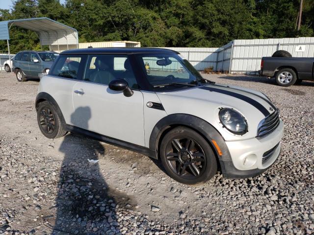 Photo 4 from auction – 2011 MINI COOPER with VIN WMWSU3C58BT092401