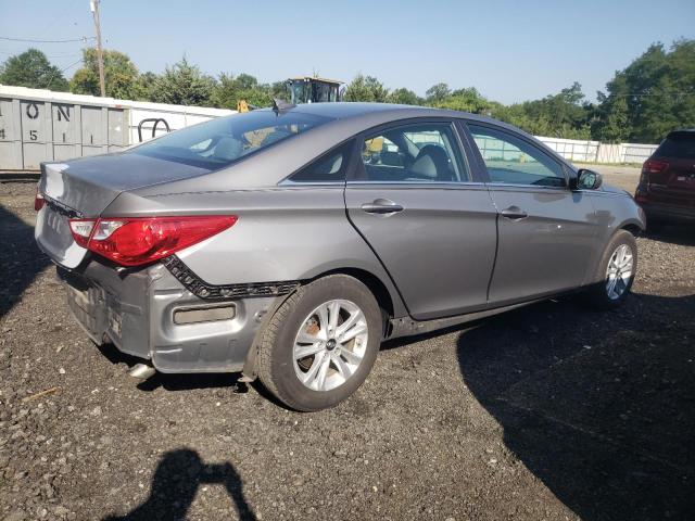 Photo 3 from auction – 2013 HYUNDAI SONATA GLS with VIN 5NPEB4AC4DH753099