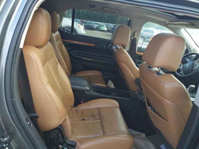 Photo 10 from auction – 2010 LINCOLN MKT with VIN 2LMHJ5AR6ABJ23943
