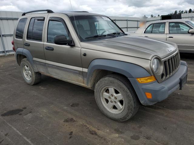 Photo 4 from auction – 2005 JEEP LIBERTY SP with VIN 1J4GL48K15W595345