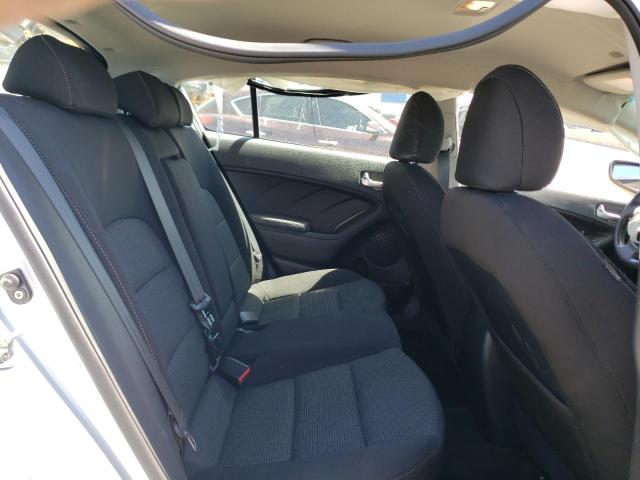 Photo 10 from auction – 2017 KIA FORTE LX with VIN KNAFK5A87H5712006