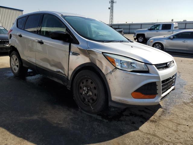 Photo 4 from auction – 2016 FORD ESCAPE S with VIN 1FMCU0F70GUB39016