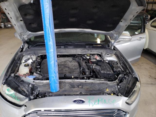 Photo 11 from auction – 2016 FORD FUSION SE with VIN 3FA6P0HDXGR388268