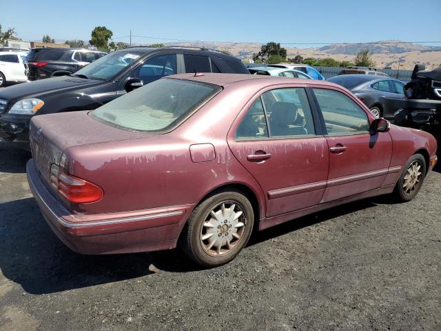 Photo 3 from auction – 2000 MERCEDES-BENZ E 320 with VIN WDBJF65J6YB062461