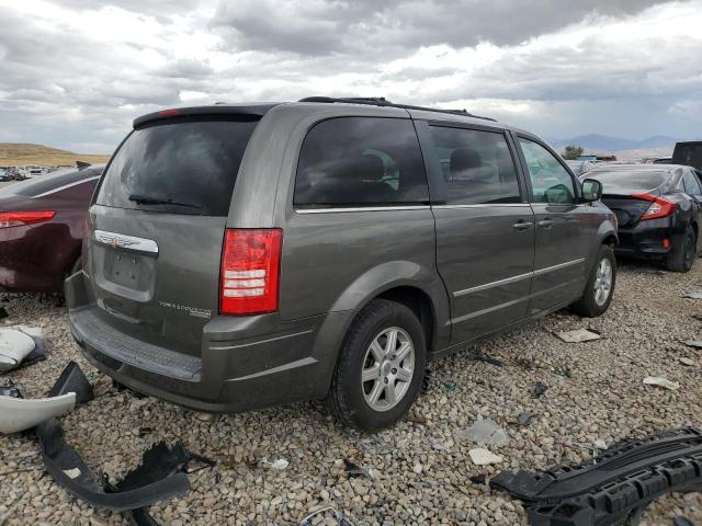 Photo 3 from auction – 2010 CHRYSLER TOWN & COU with VIN 2A4RR5D16AR329168