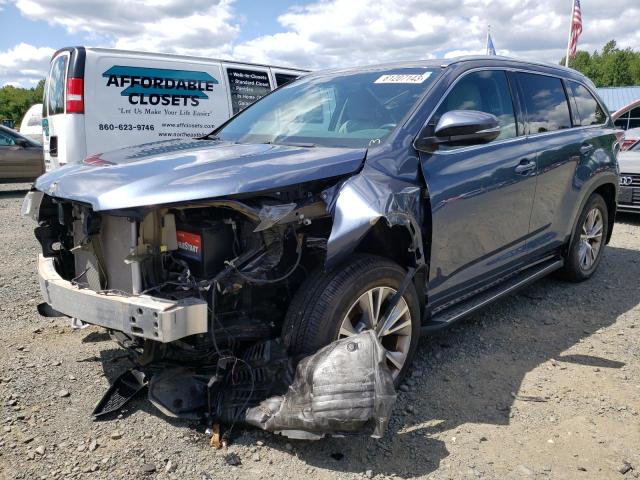 TOYOTA HIGHLANDER 2015 with VIN 5TDJKRFH7FS220404 - Photo from auction