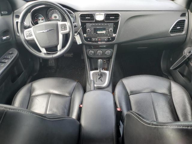 Photo 8 from auction – 2013 CHRYSLER 200 LIMITE with VIN 1C3CCBCG8DN747075