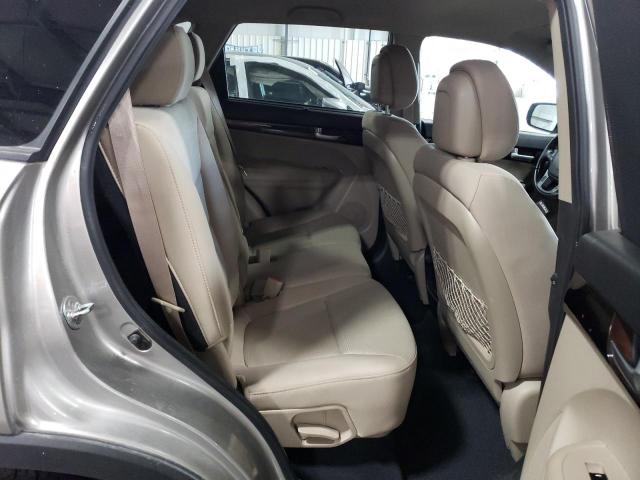 Photo 11 from auction – 2014 KIA SORENTO LX with VIN 5XYKTCA66EG523514