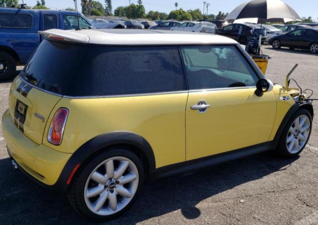 Photo 3 from auction – 2004 MINI COOPER S with VIN WMWRE33484TD82405