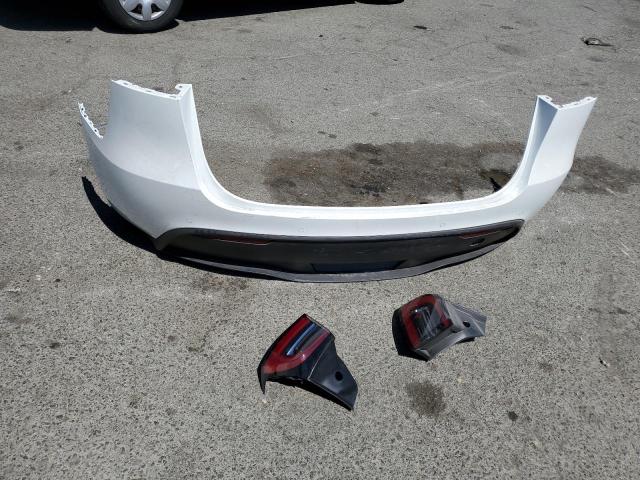 Photo 12 from auction – 2022 TESLA MODEL Y with VIN 7SAYGAEE9NF399429