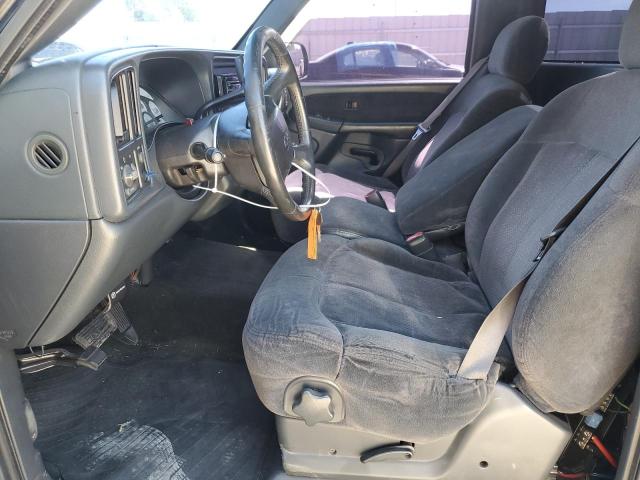 Photo 7 from auction – 2000 CHEVROLET SILVERADO with VIN 1GCEC14T1YZ360117