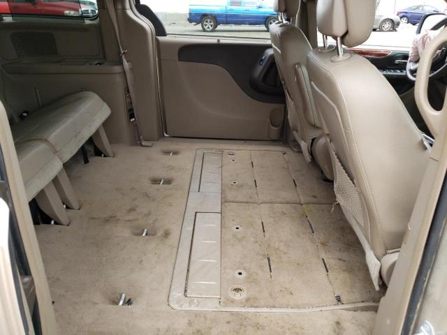 Photo 10 from auction – 2015 CHRYSLER TOWN & COU with VIN 2C4RC1BG5FR675064