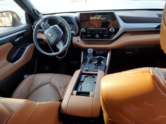 Photo 8 from auction – 2022 TOYOTA HIGHLANDER with VIN 5TDFZRBH0NS223909