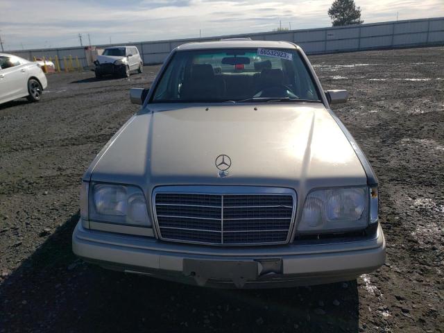 Photo 5 from auction – 1995 MERCEDES-BENZ E 300D with VIN WDBEB31E3SC205632