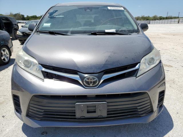 Photo 5 from auction – 2018 TOYOTA SIENNA LE with VIN 5TDKZ3DC3JS929361