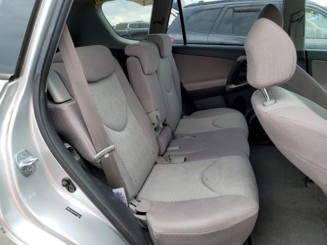 Photo 11 from auction – 2006 TOYOTA RAV4 with VIN JTMZD33V065029272