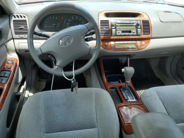 Photo 8 from auction – 2004 TOYOTA CAMRY LE with VIN 4T1BE30K74U287635
