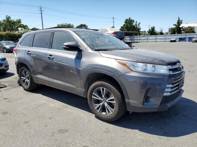 Photo 4 from auction – 2017 TOYOTA HIGHLANDER with VIN 5TDZARFH9HS028345