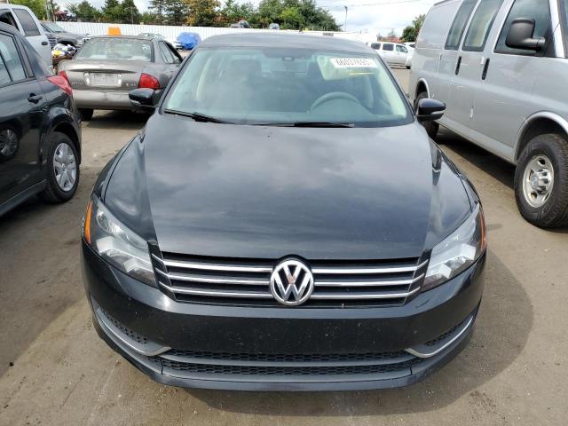 Photo 5 from auction – 2015 VOLKSWAGEN PASSAT S with VIN 1VWAT7A35FC014641