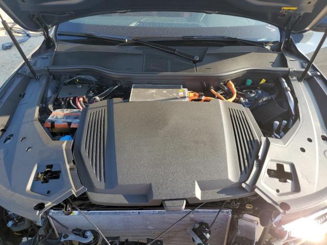 Photo 12 from auction – 2024 AUDI Q8 E-TRON with VIN WA15AAGE1RB013877