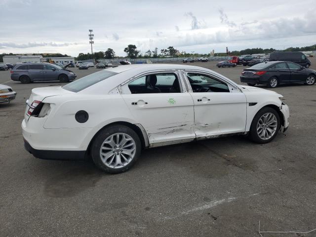 Photo 3 from auction – 2014 FORD TAURUS LIM with VIN 1FAHP2F82EG168699