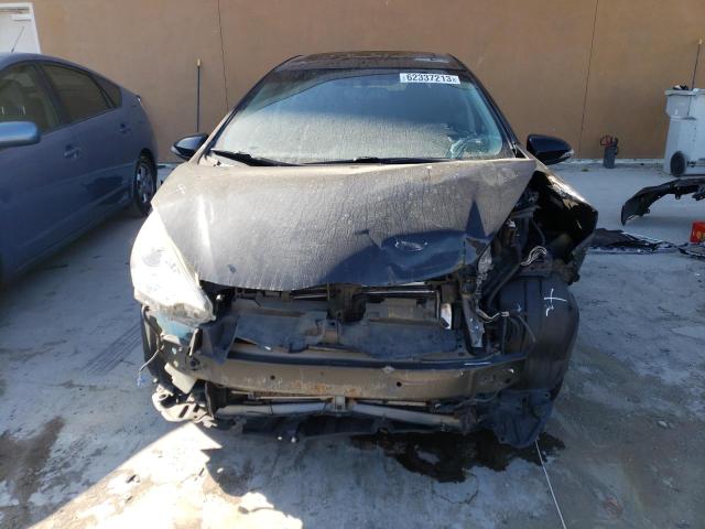 Photo 5 from auction – 2013 TOYOTA PRIUS C with VIN JTDKDTB39D1037067